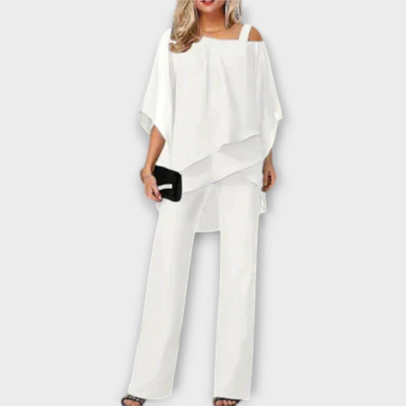 Adrienn | Selyemruha Estére