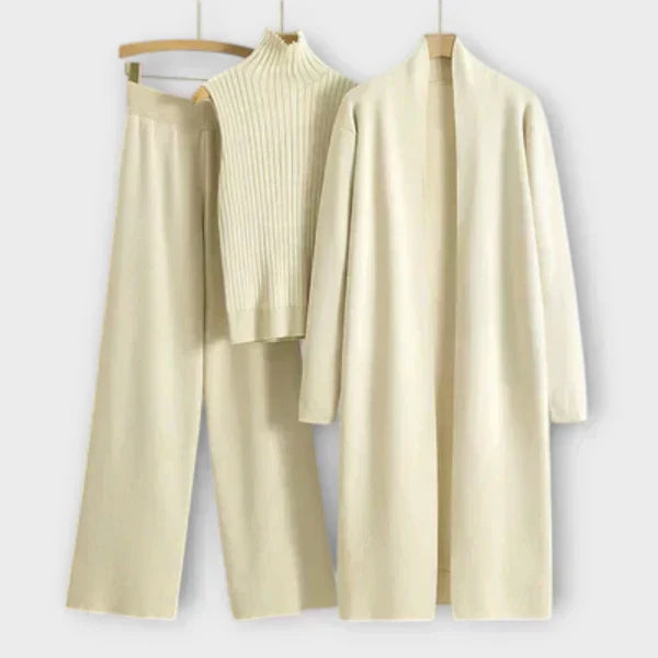 Kriszta - Elegáns 3 Részes Ruházati Szett