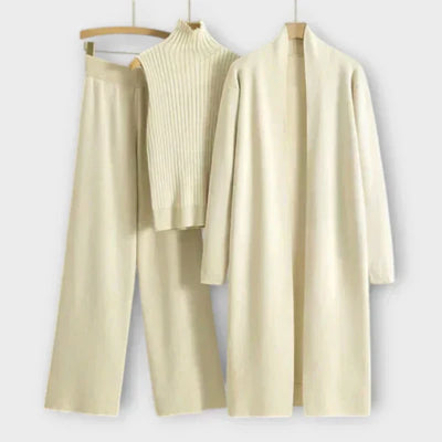 Kriszta - Elegáns 3 Részes Ruházati Szett